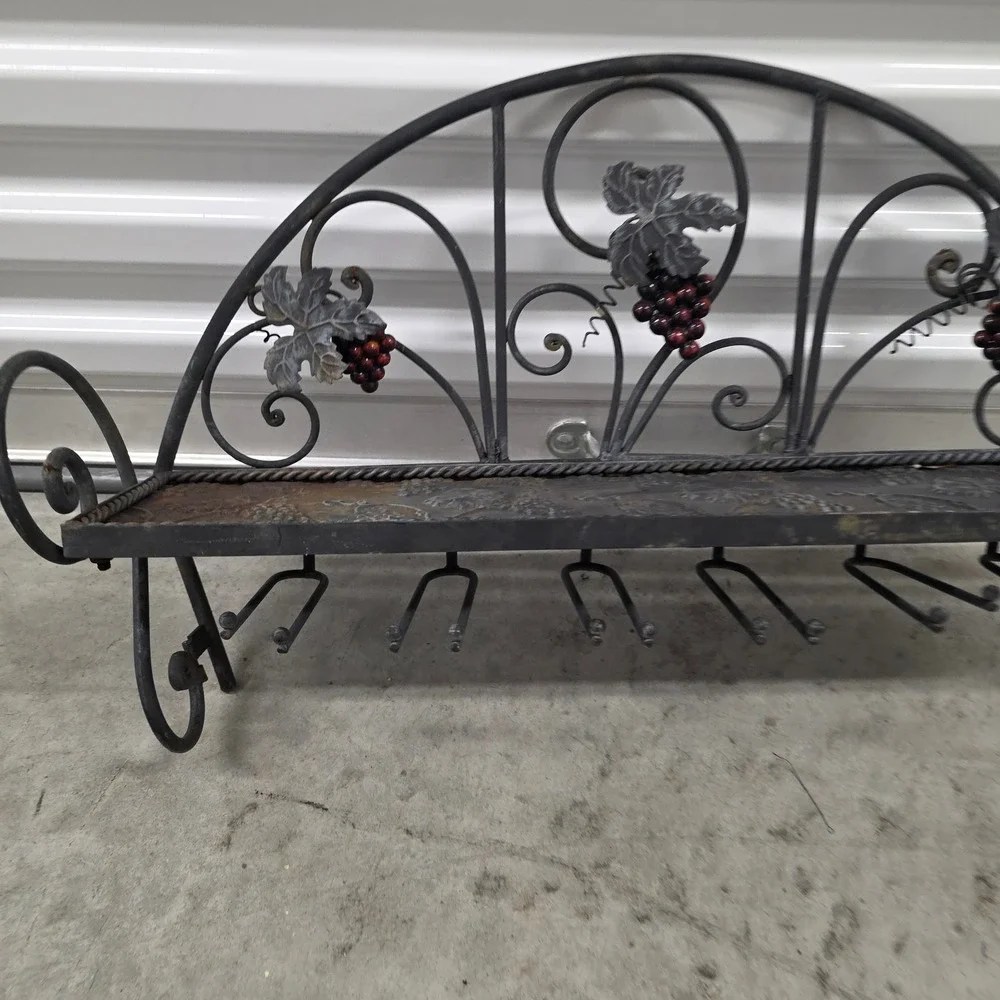 Wrought Iron Wall Mounted Wine Rack Stemware Glass Holder Grape Leaf Rustic Deco